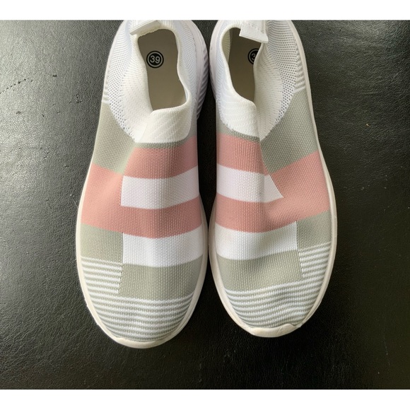 Shoes - Women’s canvas shoes